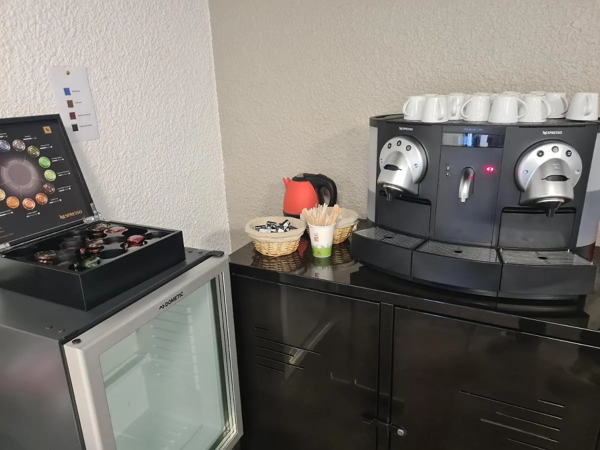 Ibis Montauban Hotel